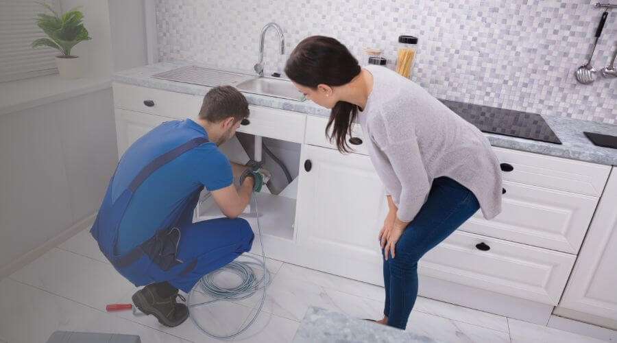 Local annual plumbing maintenance in De Kalb, MO